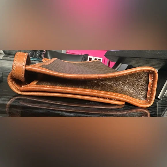 CELINE Vintage Bag. - Picture 8 of 10